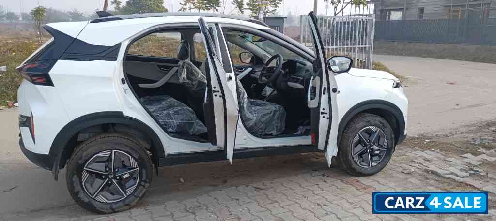 Tata Nexon Creative plus S petrol Tata Nexon Creative plus S petrol