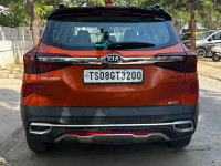 Orange Kia Seltos GTX+
