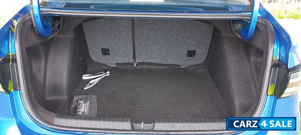 Volkswagen Virtus 1.0 tsi Mt highline