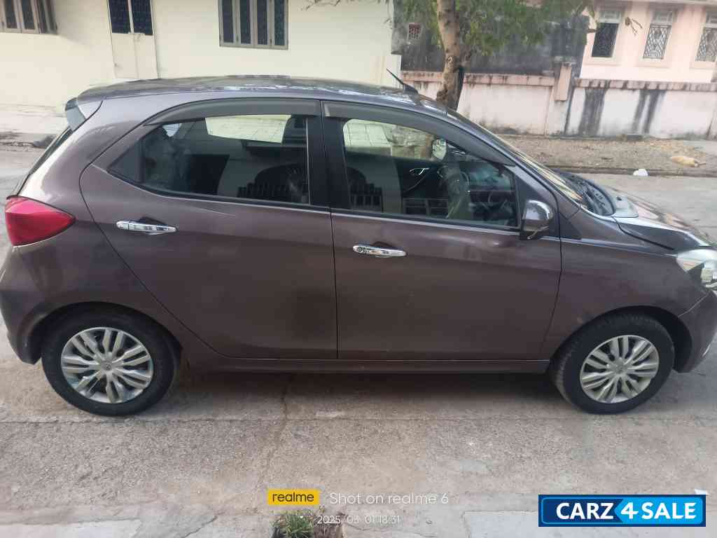 Tata Tiago Xz