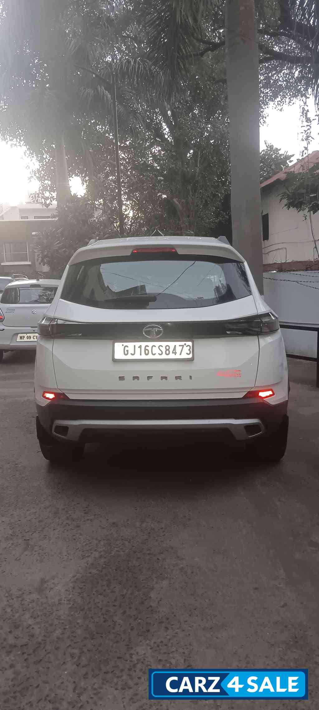 Tata Safari Xzaplus top manua