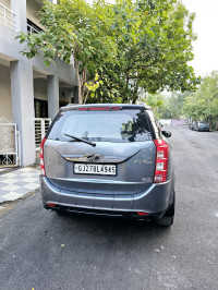 Mahindra XUV 500 W10 AUTOMATIC TOP MODEL