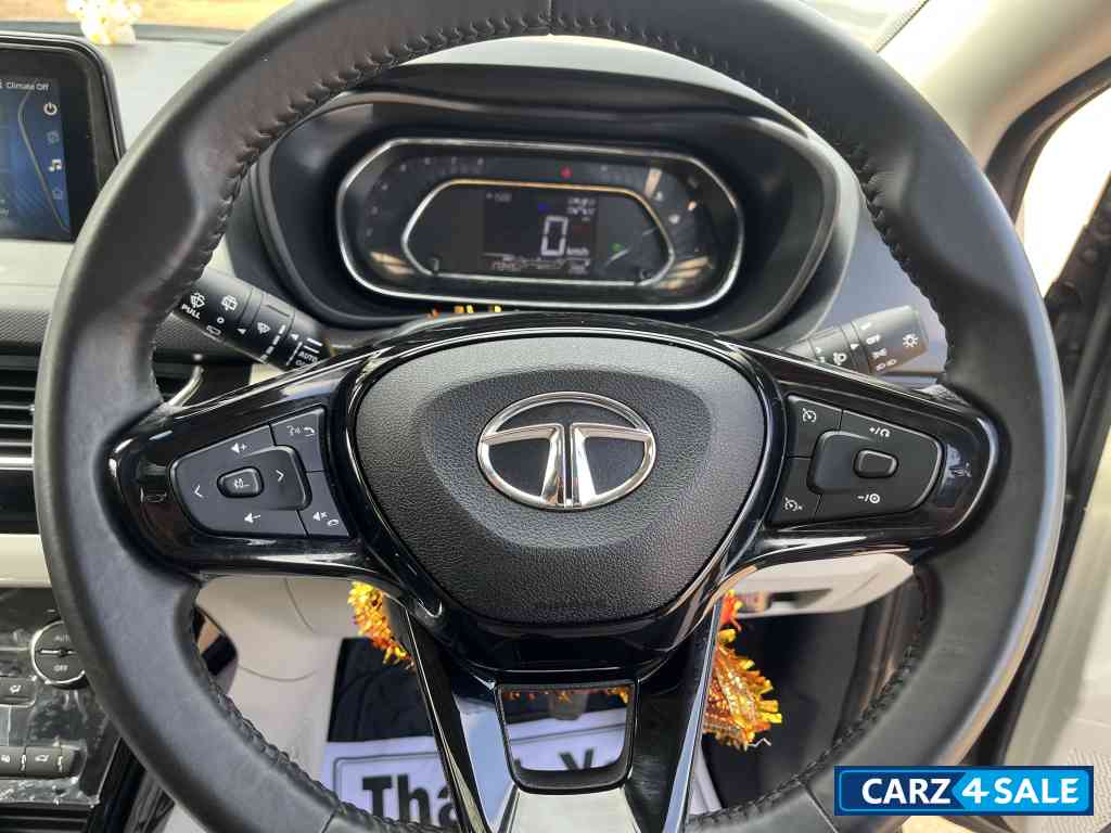 Tata Nexon XZ+S