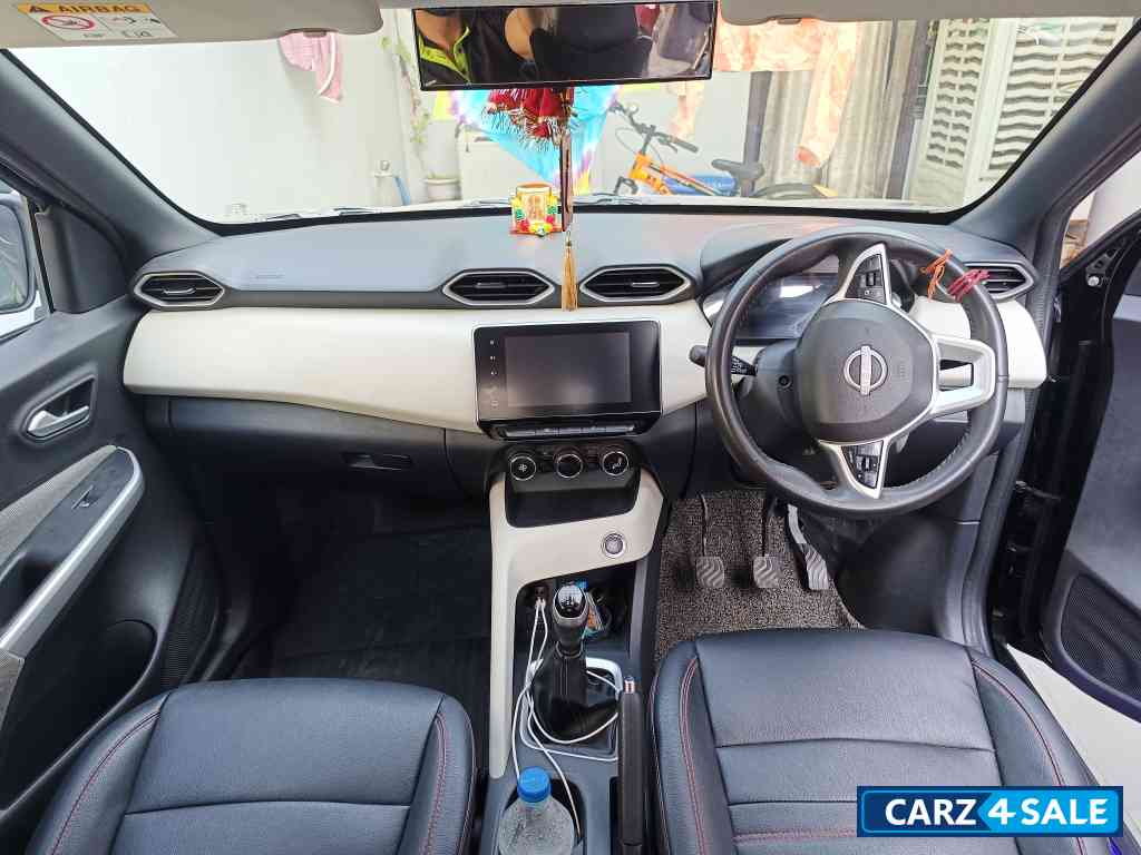 Nissan Magnite xv 1.0