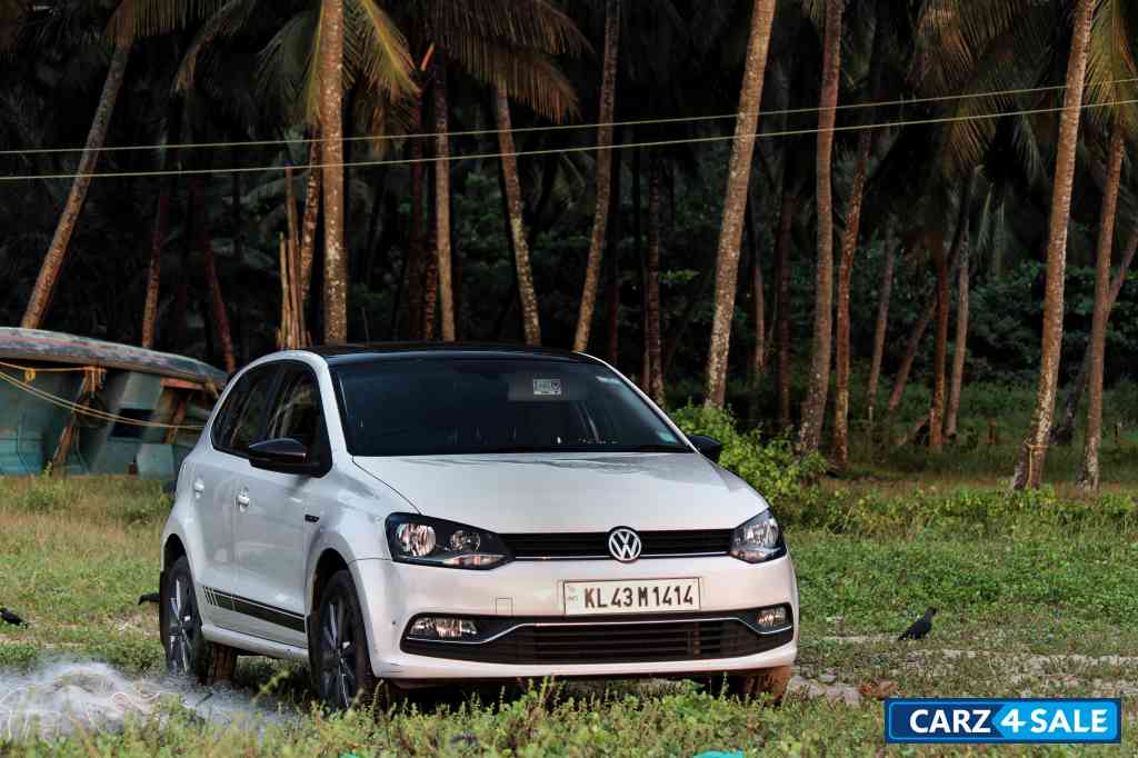 Candy White Volkswagen Polo Black and white edition highline plus