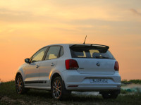 Candy White Volkswagen Polo Black and white edition highline plus