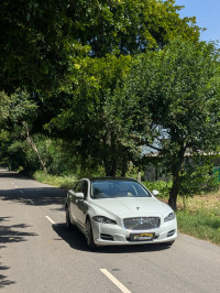 Jaguar XJ L 3.0 Portfolio V6 2012 Model