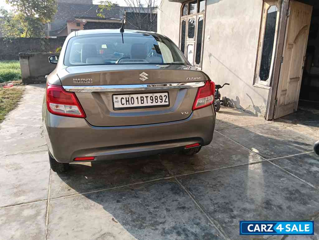 Grey Maruti Suzuki Dzire
