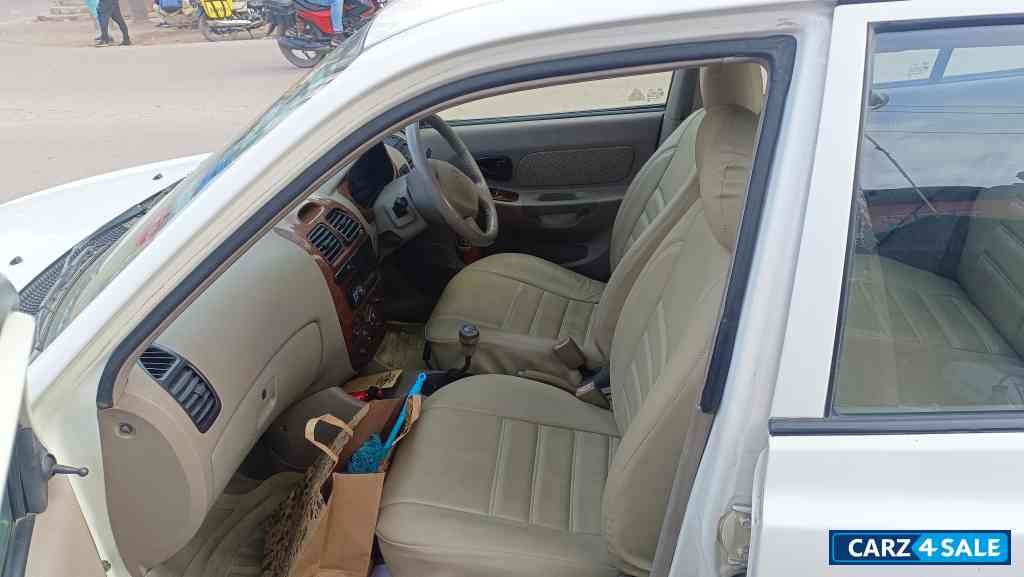 Hyundai Accent Executive