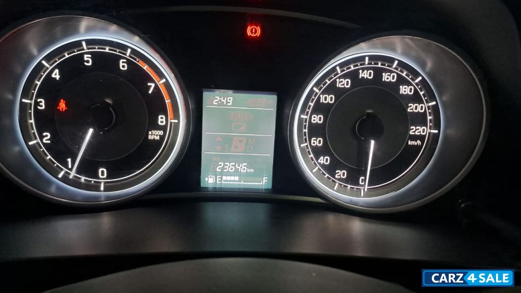 Pearl Arctic White Maruti Suzuki Dzire VXI 1.2L