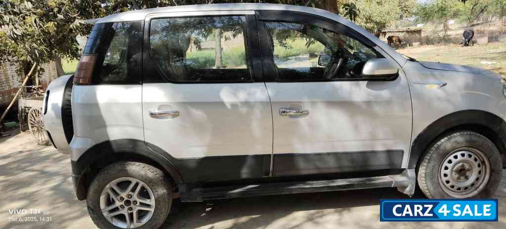 Mahindra  Nuvo sport