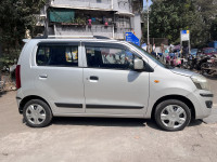 Silver Maruti Suzuki Wagon R Vxi
