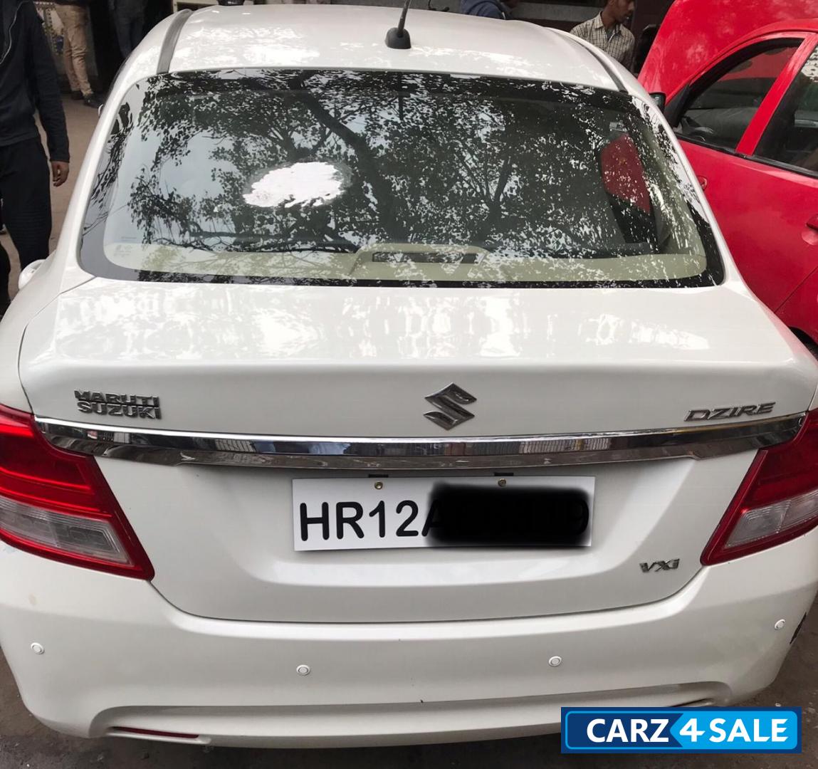 Maruti Suzuki Swift DZire Petrol VXi