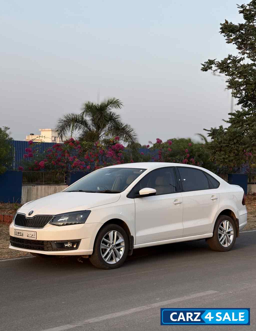 Skoda Rapid 1.6 Style AT