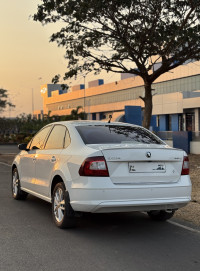 Skoda Rapid 1.6 Style AT