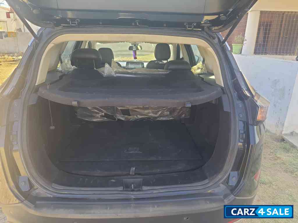 Tata Harrier XZ PLUS DARK EDITION