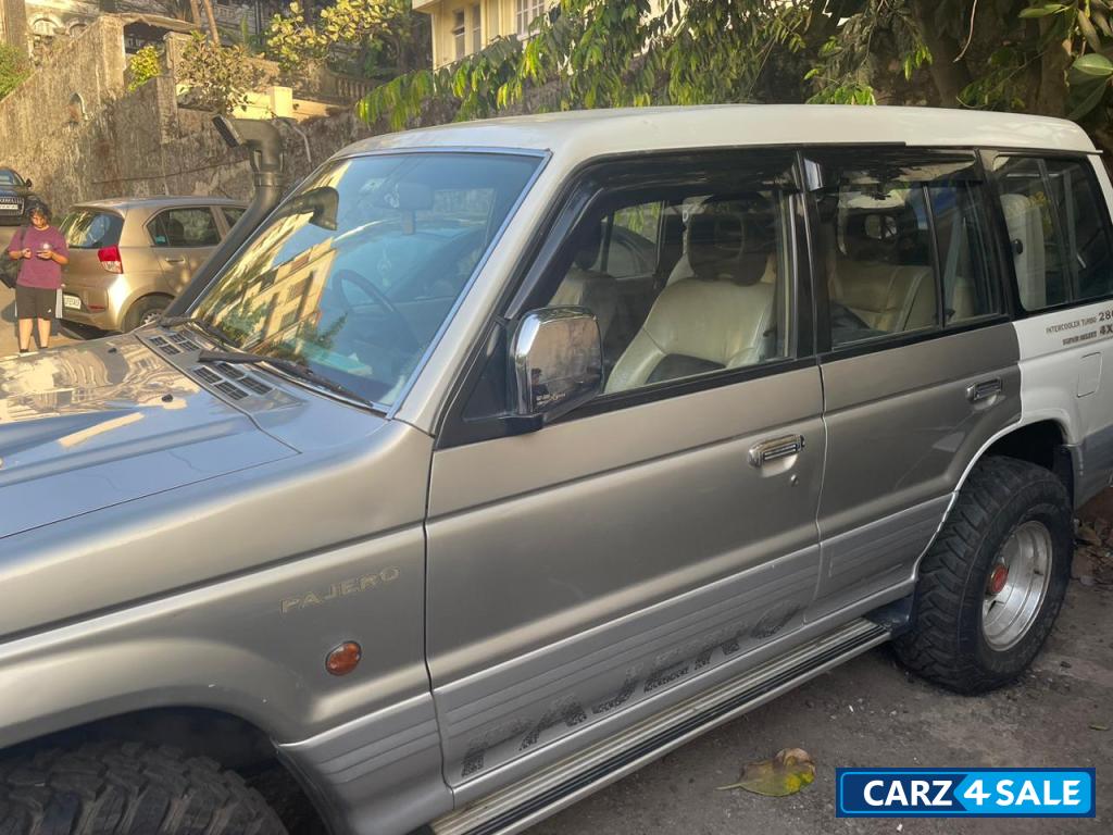 Mitsubishi Pajero Glx