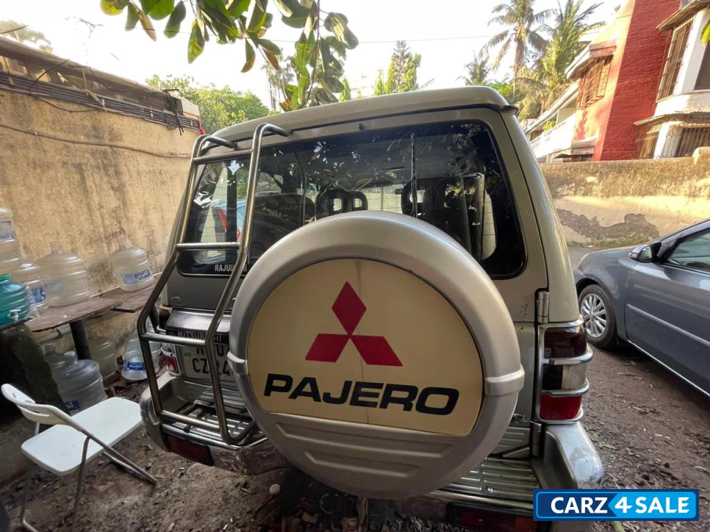 Mitsubishi Pajero Glx