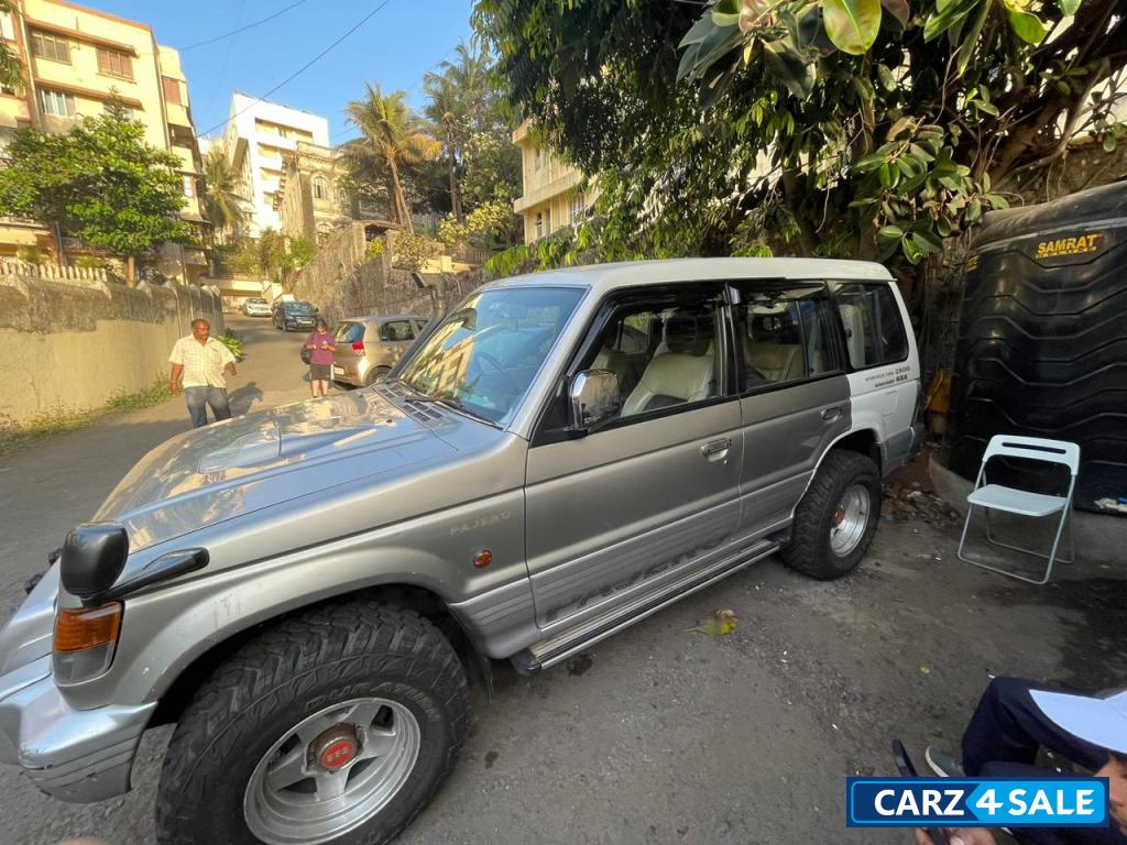 Mitsubishi Pajero Glx