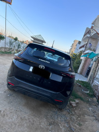 Dark Black Tata Harrier Xta plus dark edition