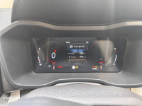 Mahindra XUV 3XO AX7L MT
