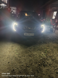 Mahindra XUV 3XO AX7L MT