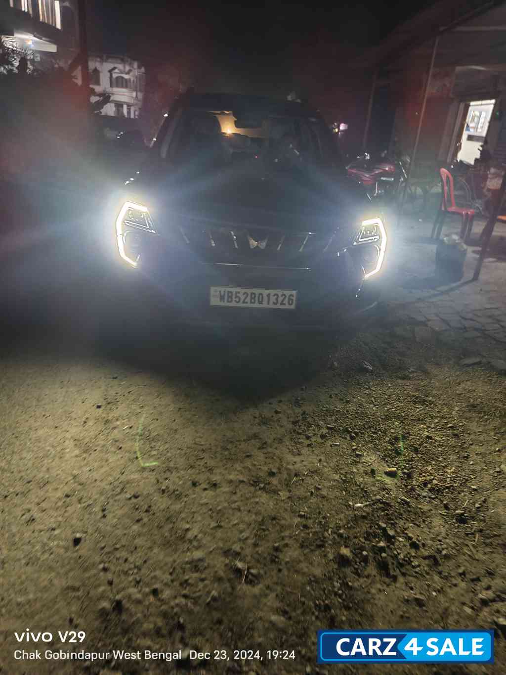 Mahindra XUV 3XO AX7L MT