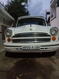 Hindustan Motors Ambassador Grand BS IV