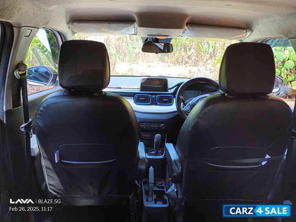 Tata Punch Creative AMT-DT