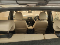 Silver Renault Kiger RXT o