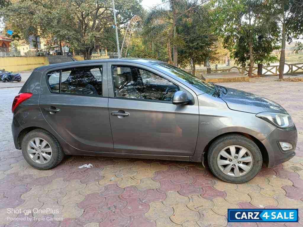 Hyundai i20 Sportz 1.2 (O) Hyundai i20 Sportz 1.2 (O)