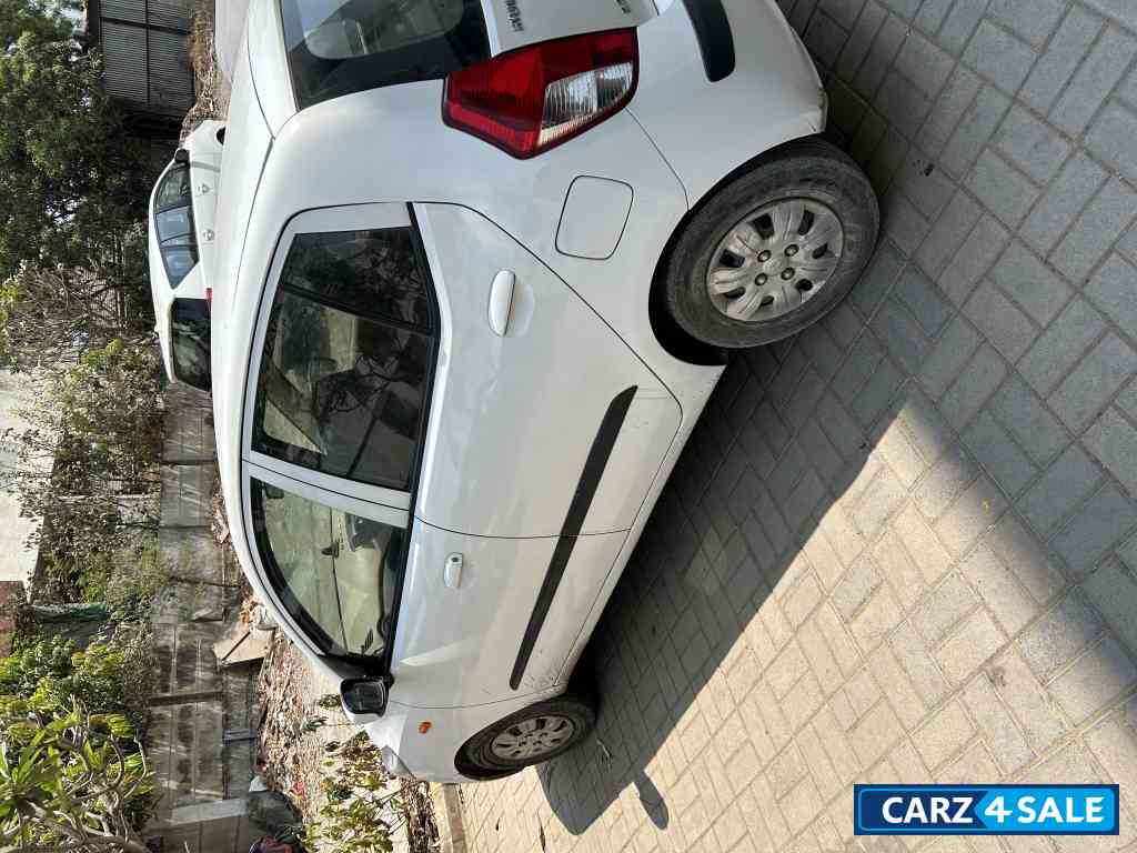 Hyundai i10 Manual petrol magna 1.2 Hyundai i10 Manual petrol magna 1.2