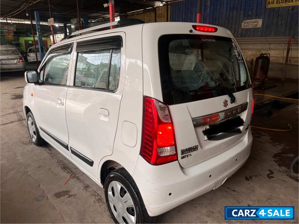 Maruti Suzuki Wagon R VXI Automatic