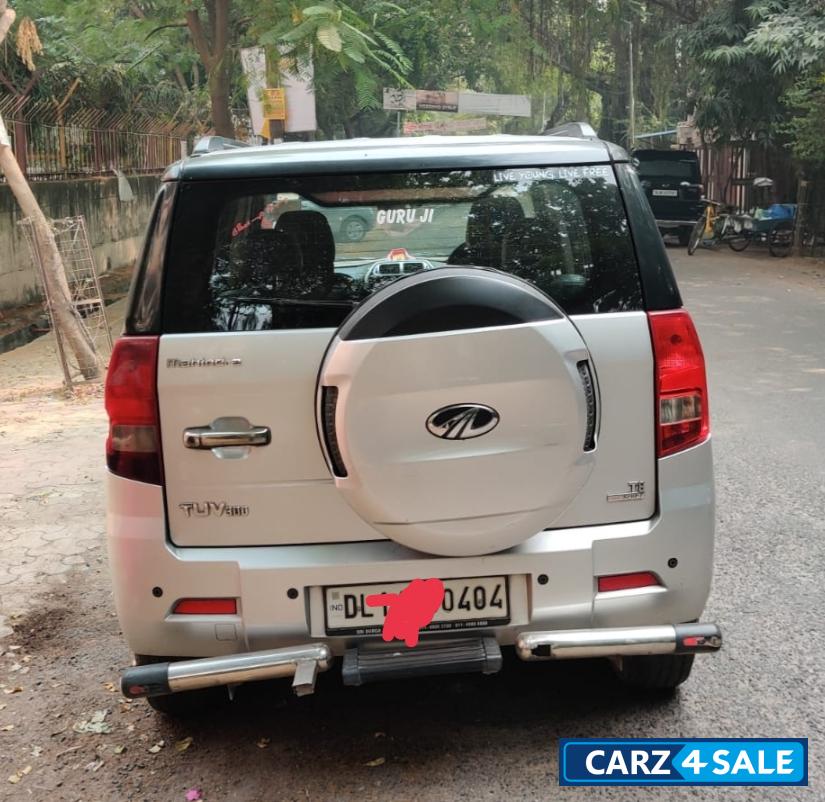 Mahindra TUV300 AUTO MATIC Mahindra TUV300 AUTO MATIC