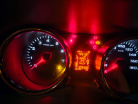 Mahindra TUV300 AUTO MATIC