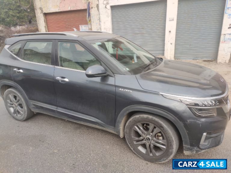Grey Kia Seltos HTX Plus AT 1.5