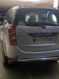 Grey Mahindra XUV 500 w10