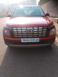 Red Hyundai Venue 1.2 kappa mt s