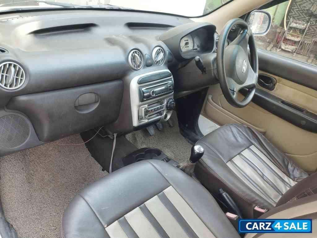 White Hyundai Santro Xing