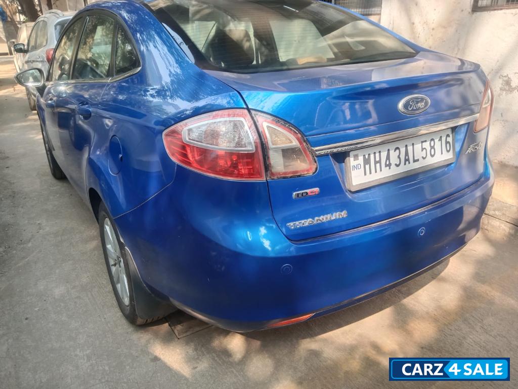 Kinetic Blue Ford Fiesta Titanium Kinetic Blue Ford Fiesta Titanium