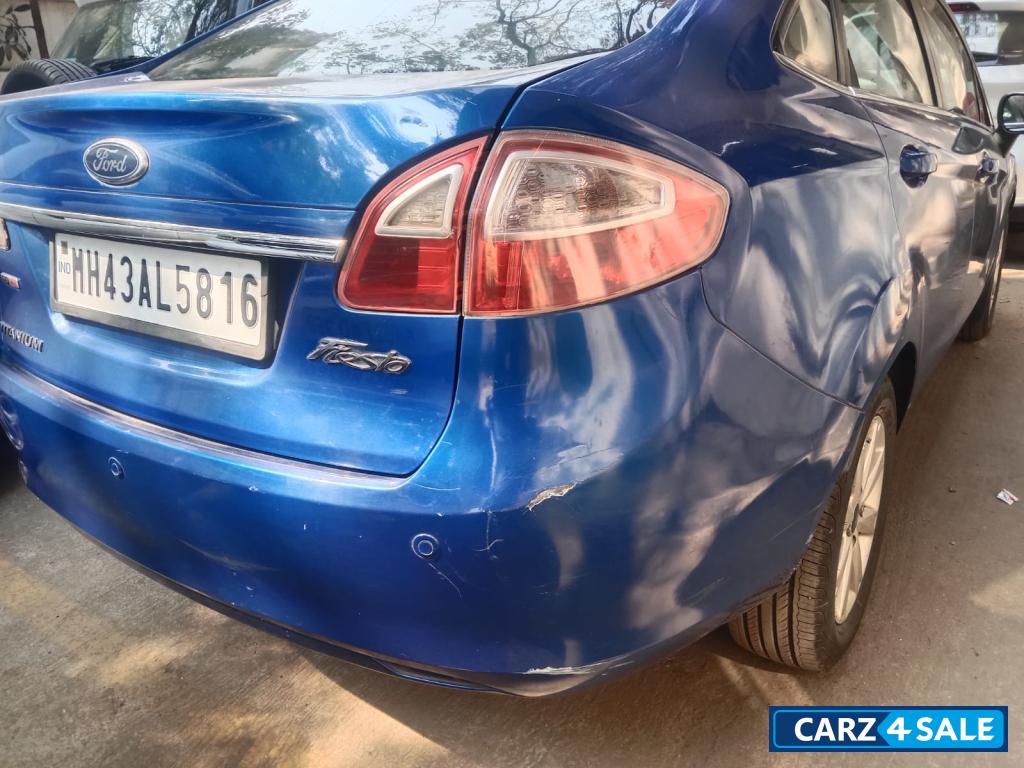 Kinetic Blue Ford Fiesta Titanium Kinetic Blue Ford Fiesta Titanium