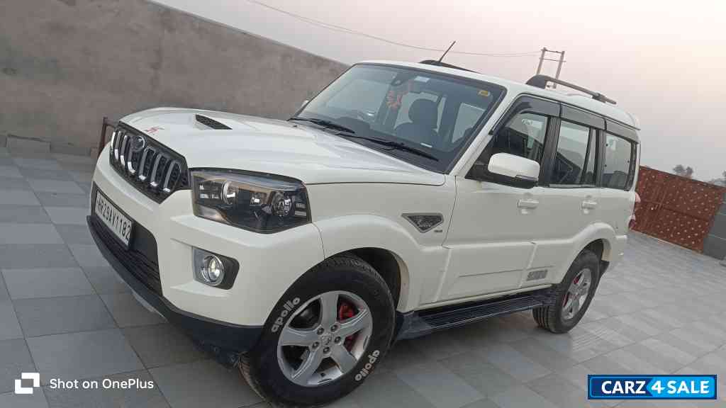 Pearl White Mahindra Scorpio S11 2WD BS 6
