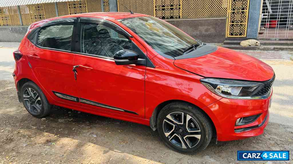 Tata Tiago XZ plus