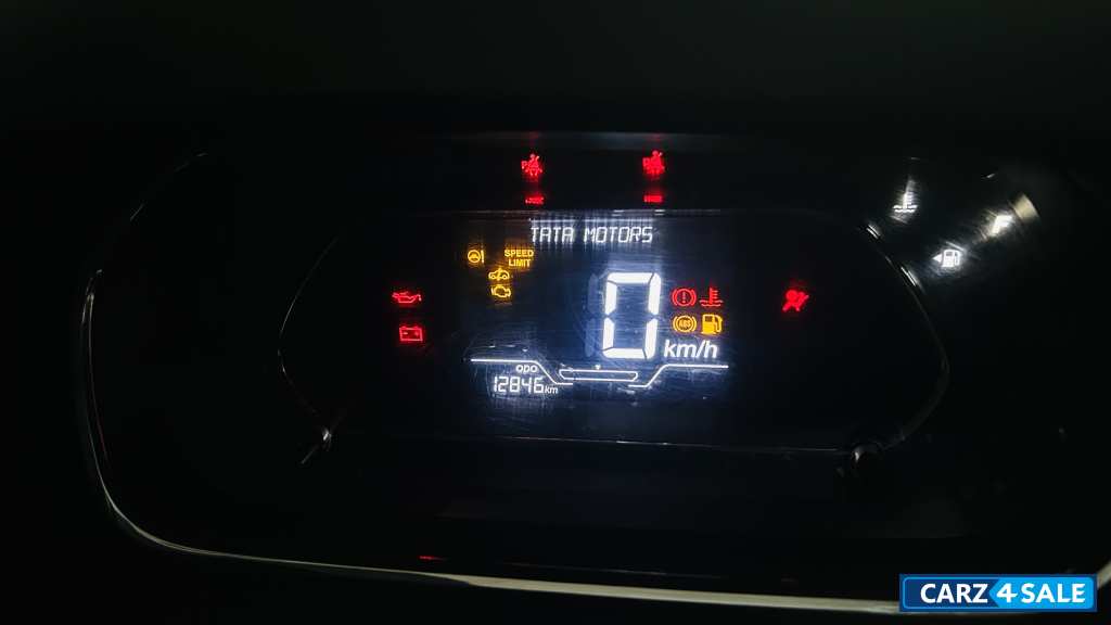 Tata Tiago XZ plus