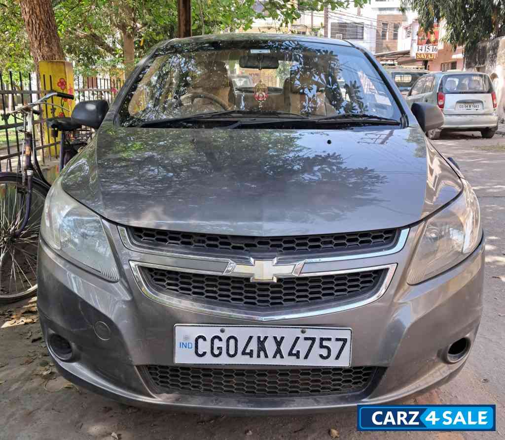 Metallic Grey Chevrolet Sail 1.2 base