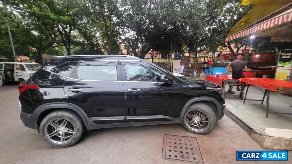 Kia Seltos G 1.5 6mt HTX