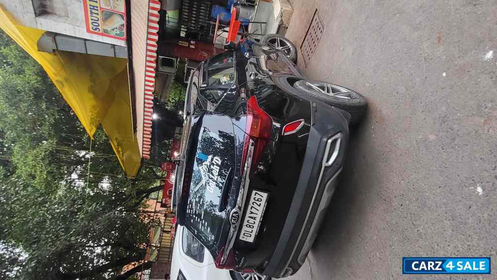 Kia Seltos G 1.5 6mt HTX