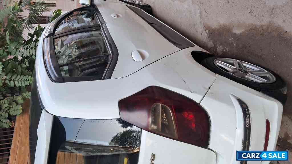 Hyundai i10 1.2 sportz kappa