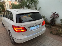 Cirrus White Mercedes-Benz B-Class 180 cdi