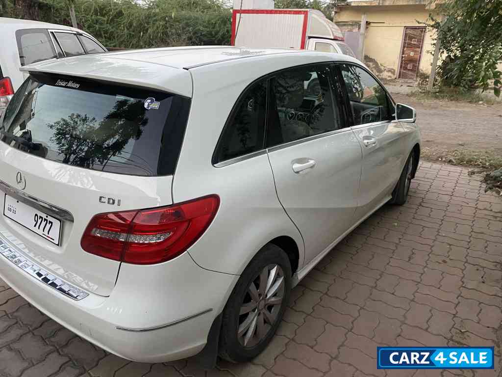 Cirrus White Mercedes-Benz B-Class 180 cdi